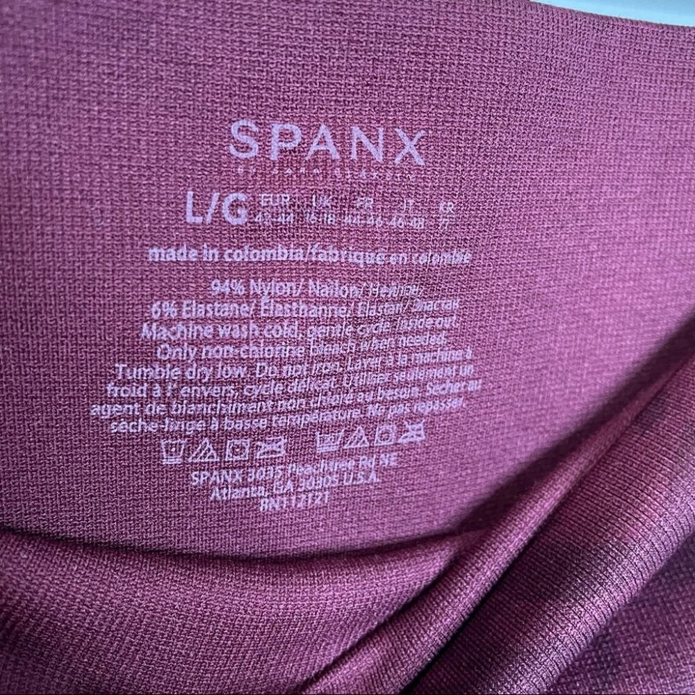 Spanx Look at Me Now Cropped Garnet Rose Seamless Leggings - Picture 8 of 8